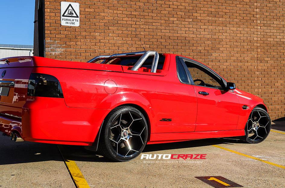 HOLDEN-COMMODORE-IFG40-BLACK-MACHINED-FACE